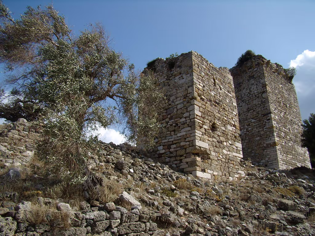 Medieval Castle in Chora, photo 15